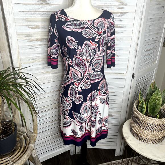 Eliza J Bold Floral Print Knee Length Shift Dress Navy 6 Elbow Sleeves 6 Bandana - Picture 3 of 15